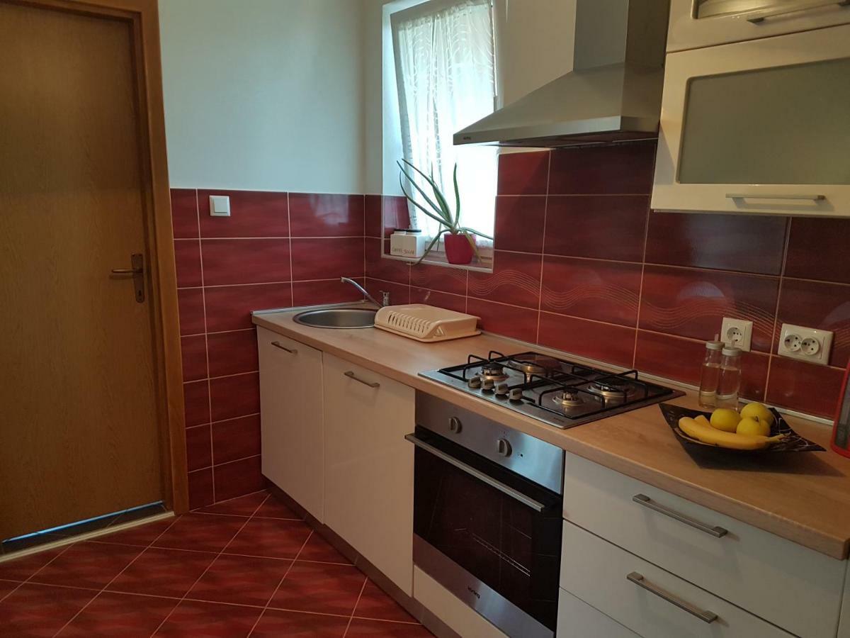 Apartment Marin Оґулин Екстер'єр фото
